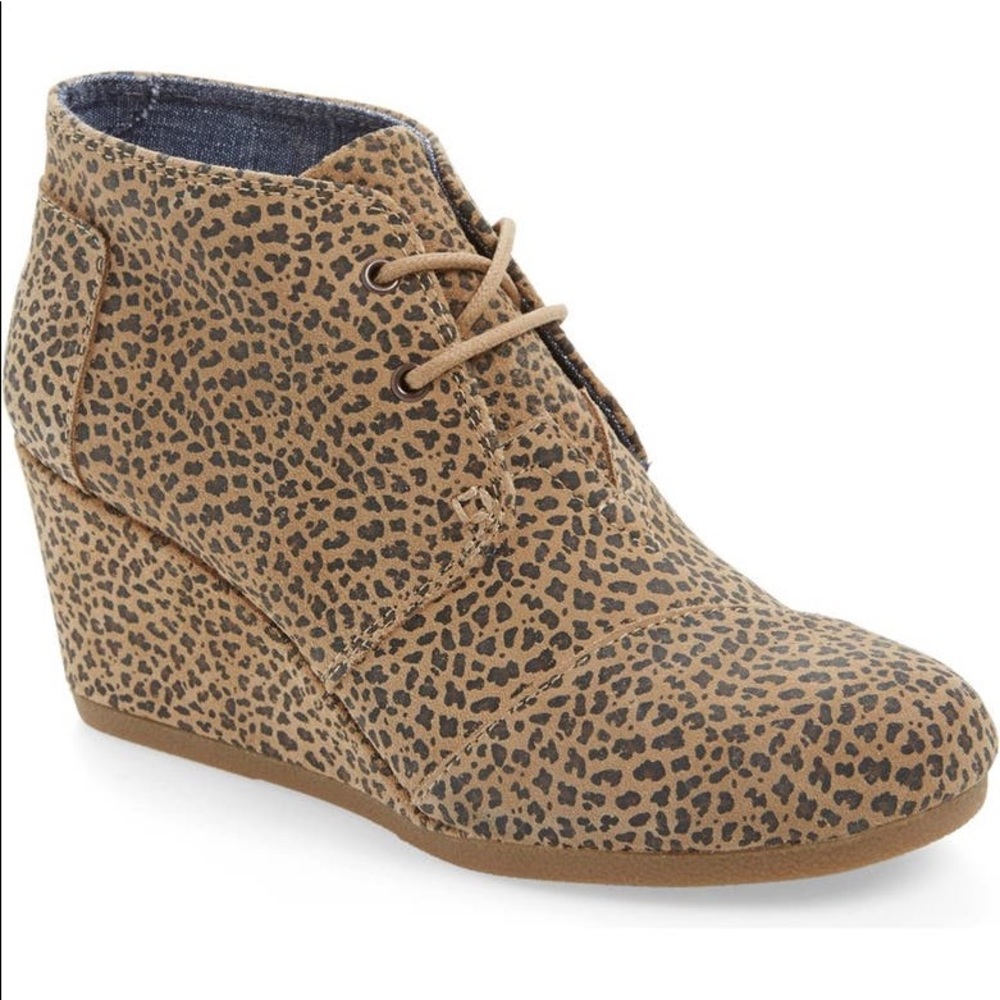 tom’s wedges